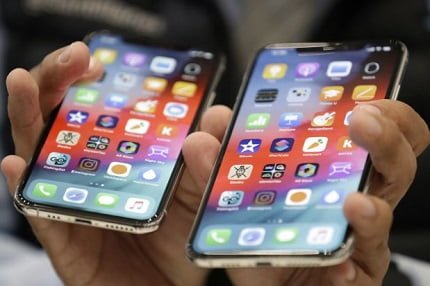iPhone xs max ekrandeğişimi kadıköycepdünyası