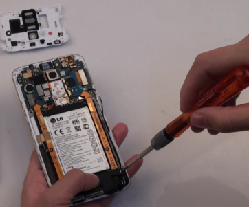 LG G2 Ekran Değişimi Kadiköy Cep Dünyası