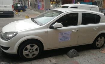 Yerinde Ekran Değişim Hizmeti Aracı